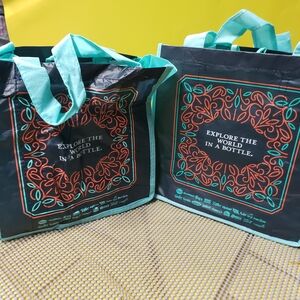 Wine Bottle Reusable Tote Bag With 6 Sections And Holds 750 ml Bottles